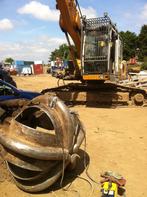Plant and machinery mobile onsite welding repairs 